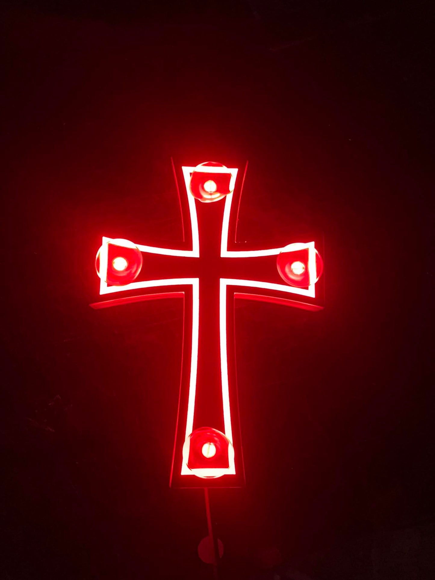 PODŚWIETLANY KRZYŻ LED