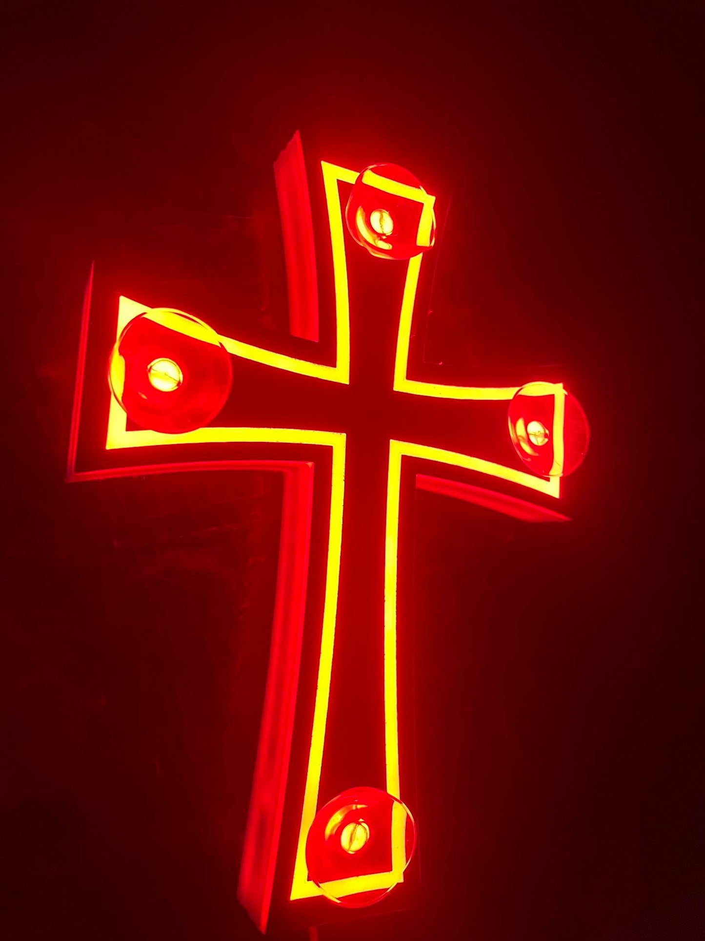 PODŚWIETLANY KRZYŻ LED