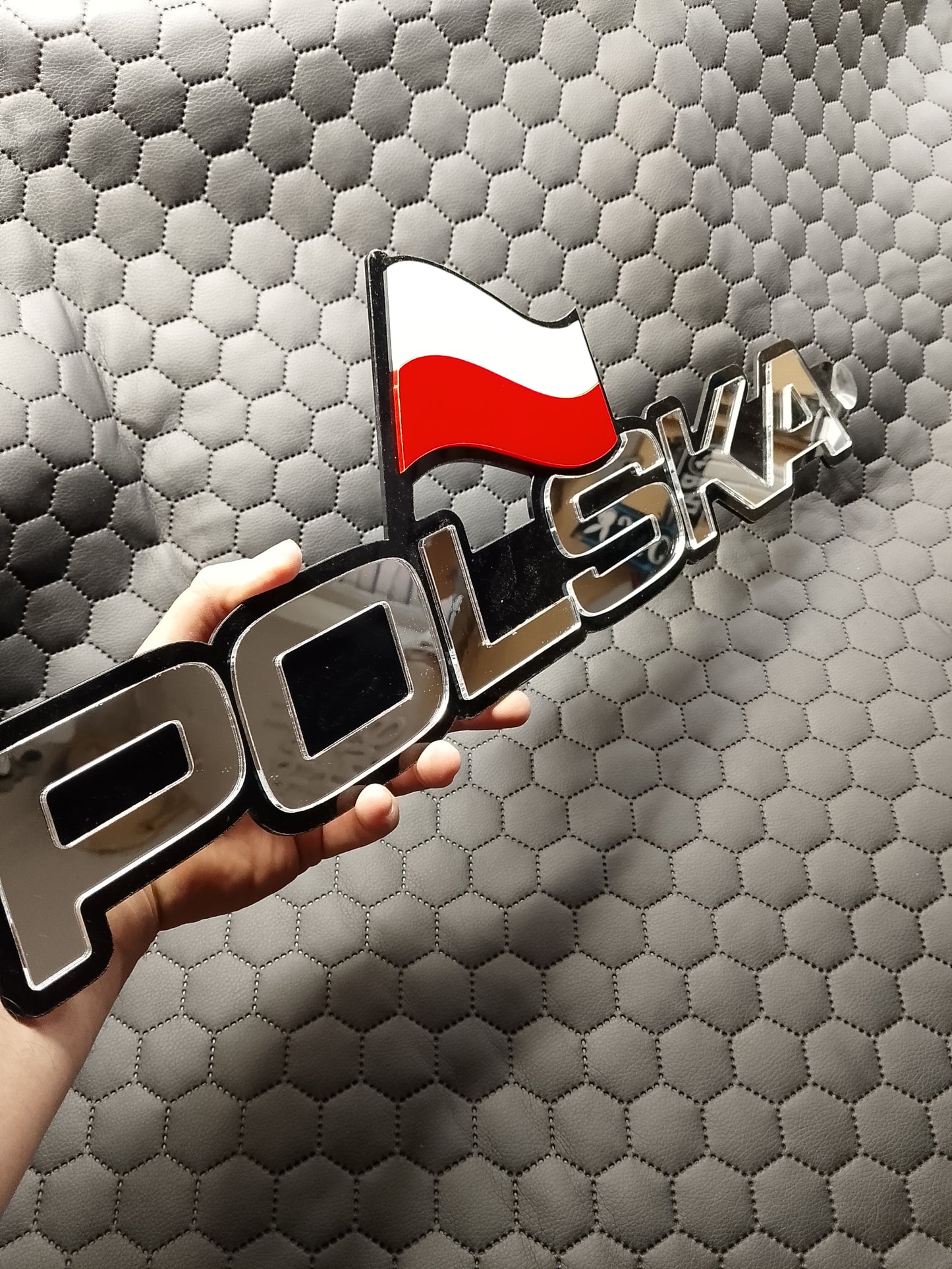 Tabliczka POLSKA z flagą plexa