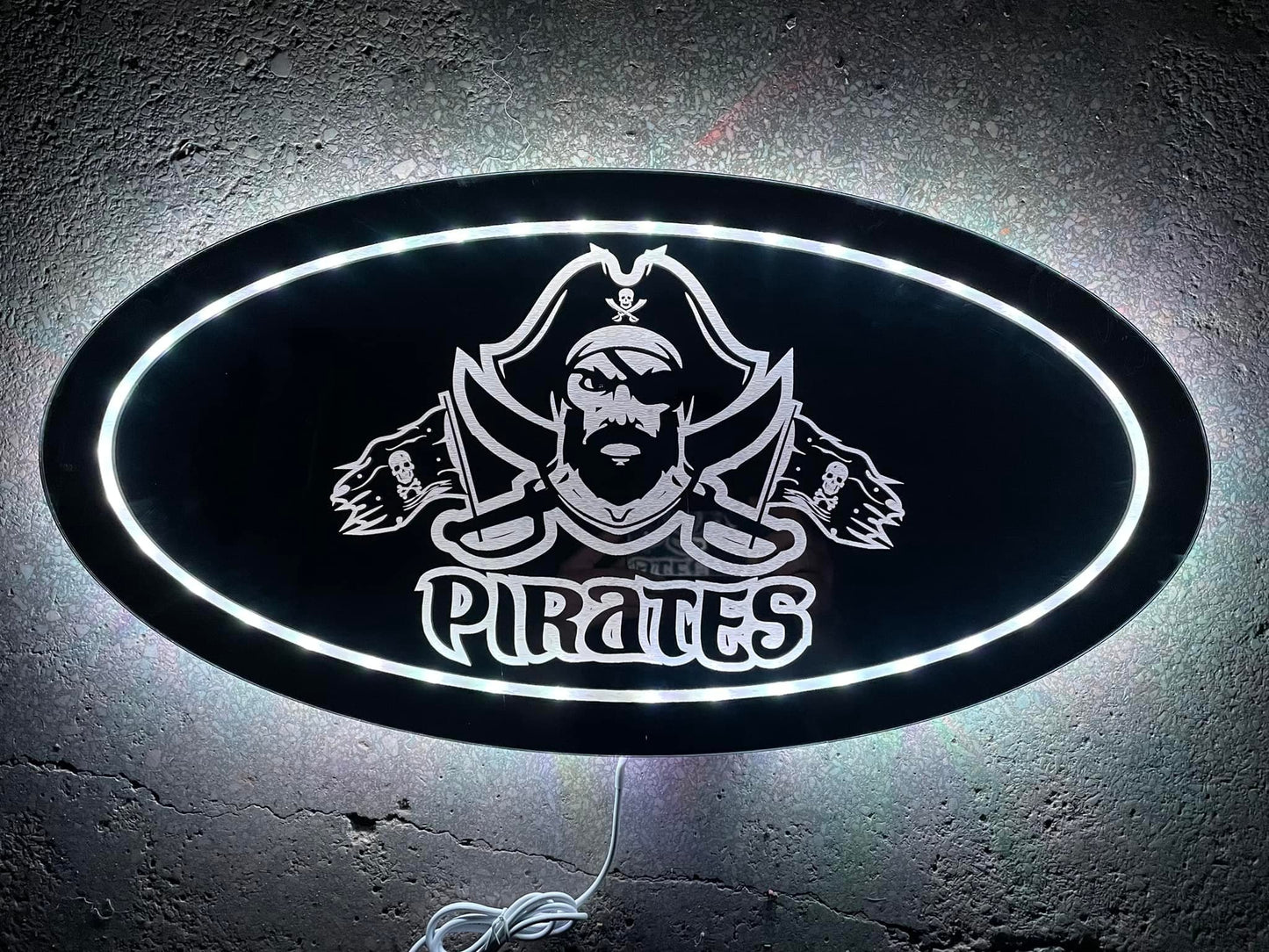 Lustro PIRAT
